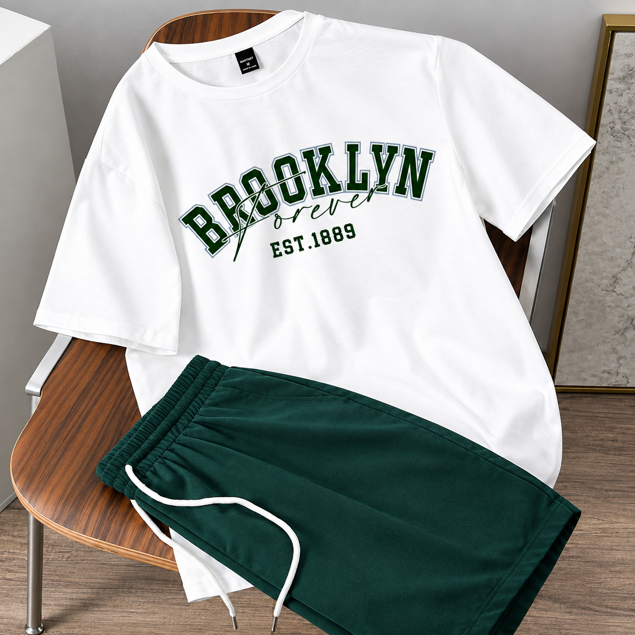 Brooklyn Oversized T-Shirt & Dark Green Casual Shorts 2-Piece Set